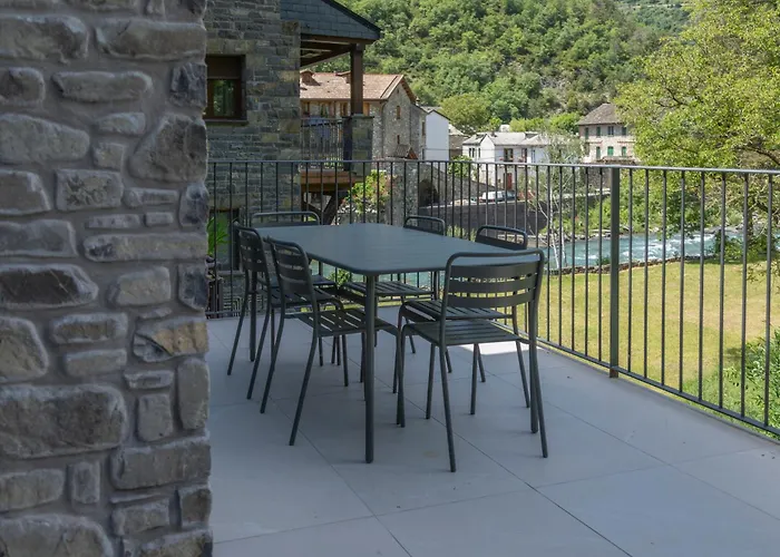 Borda Mondarruego Broto